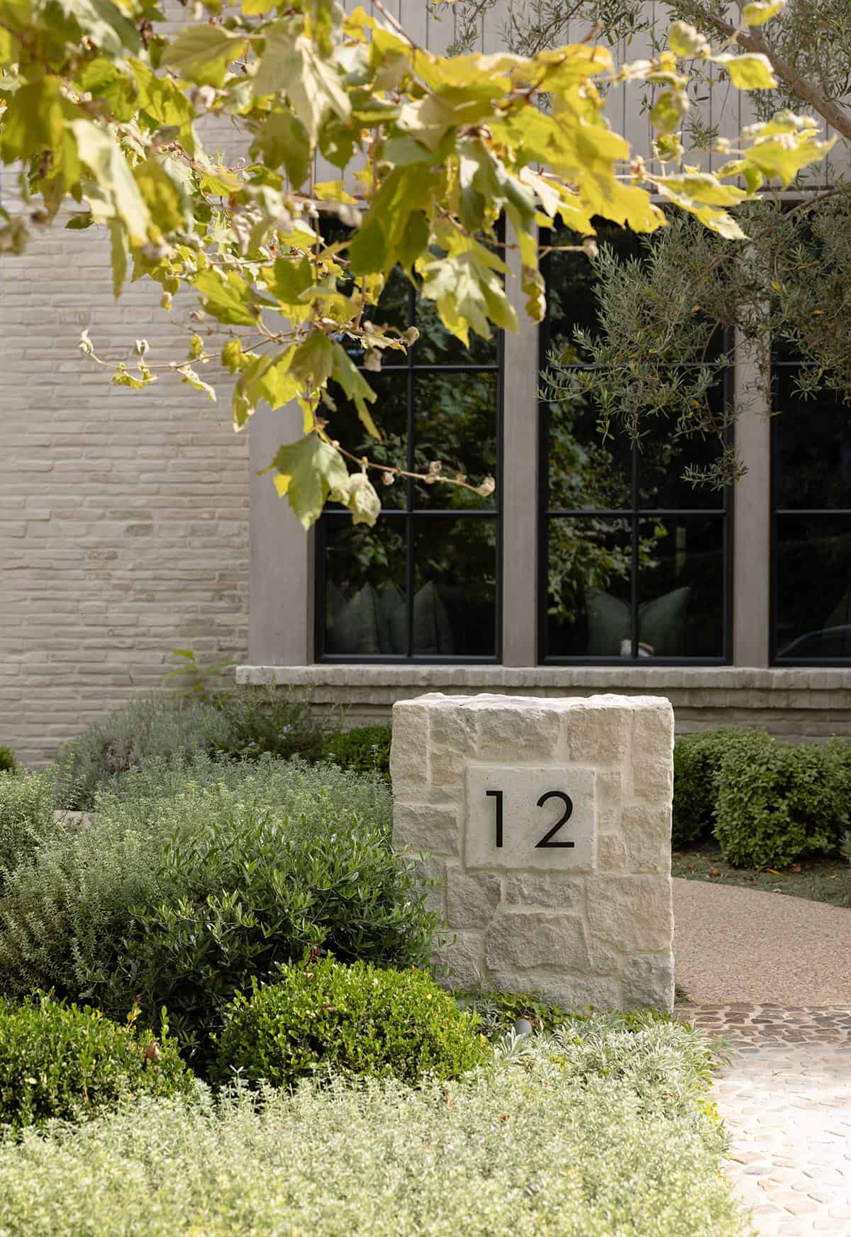 transitiional style home landscaping