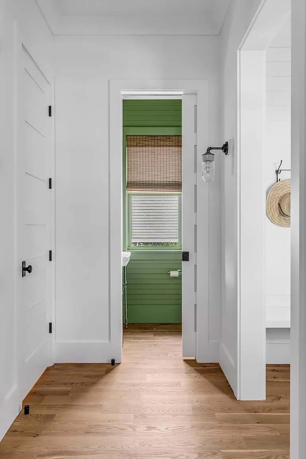beach style hallway