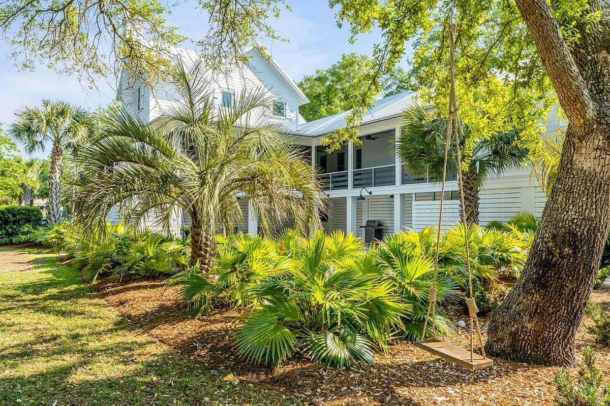 coastal style house exterior landscape view
