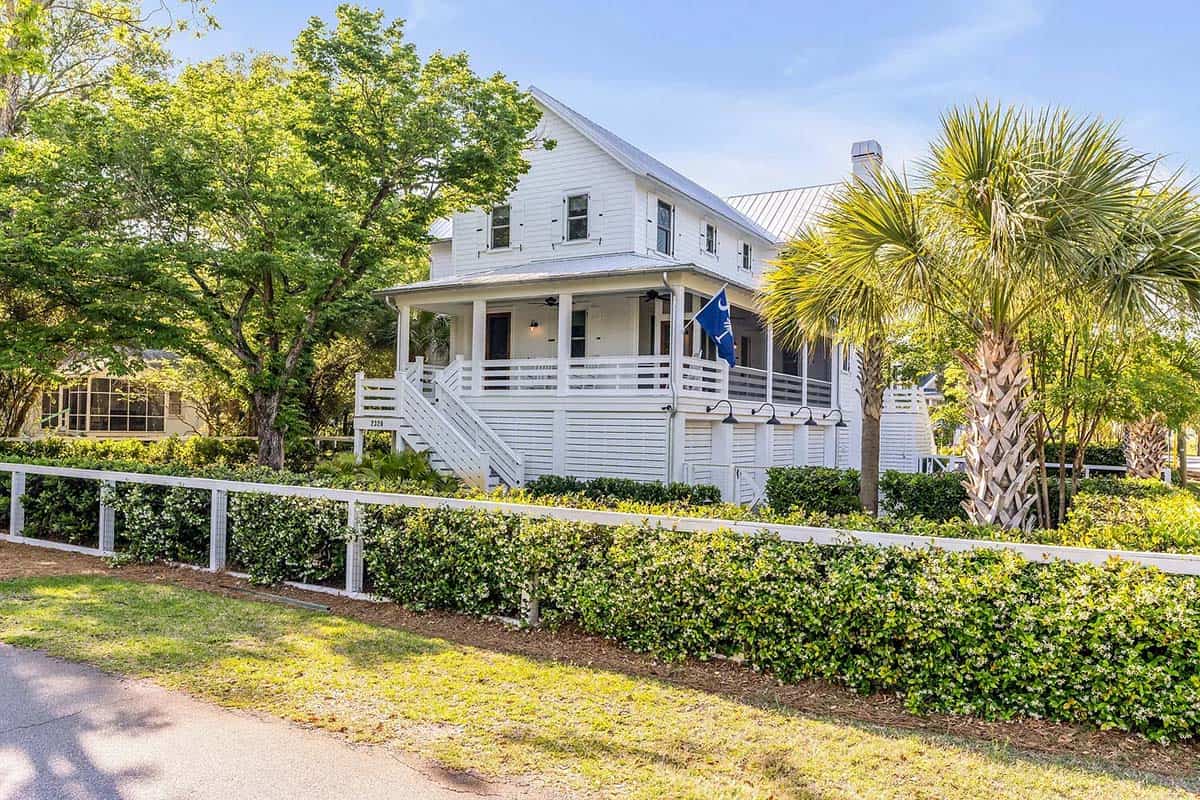 coastal style house exterior 