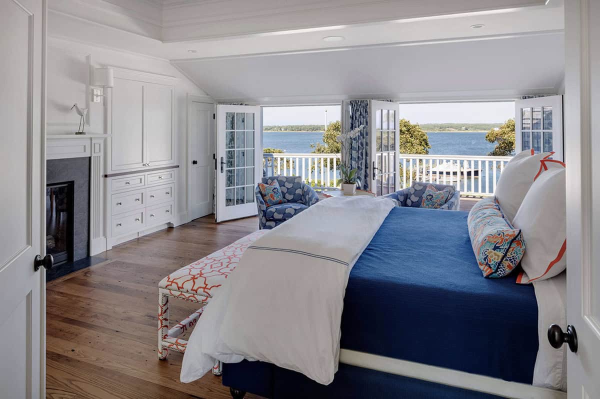 beach style bedroom