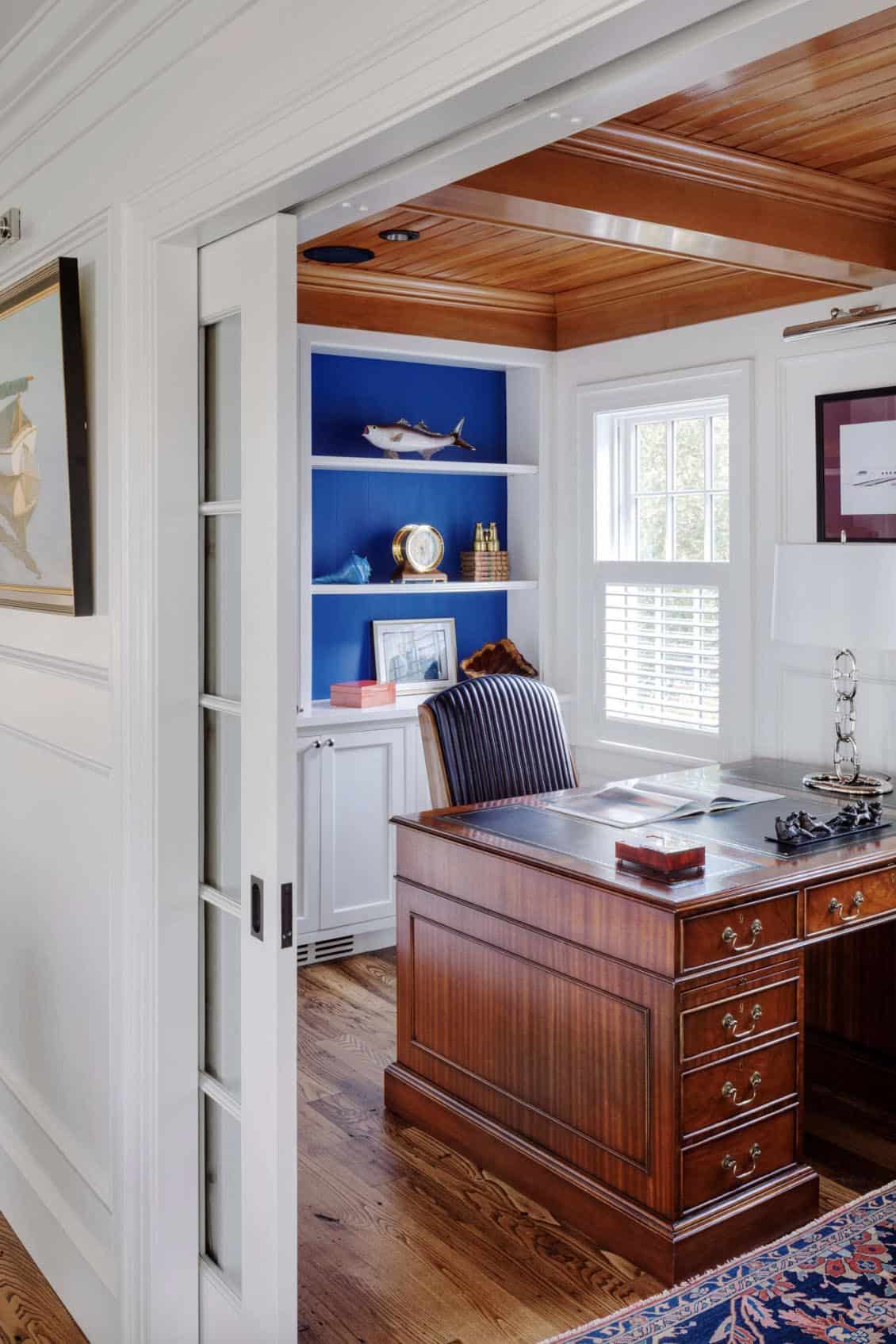 beach style home office