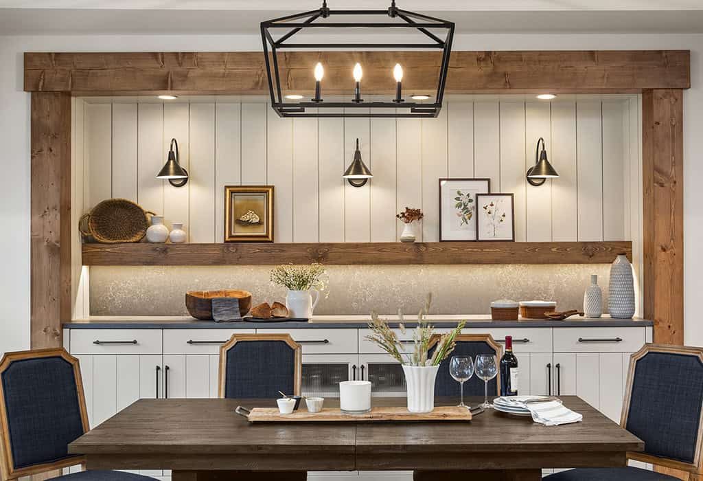 coastal style dining room