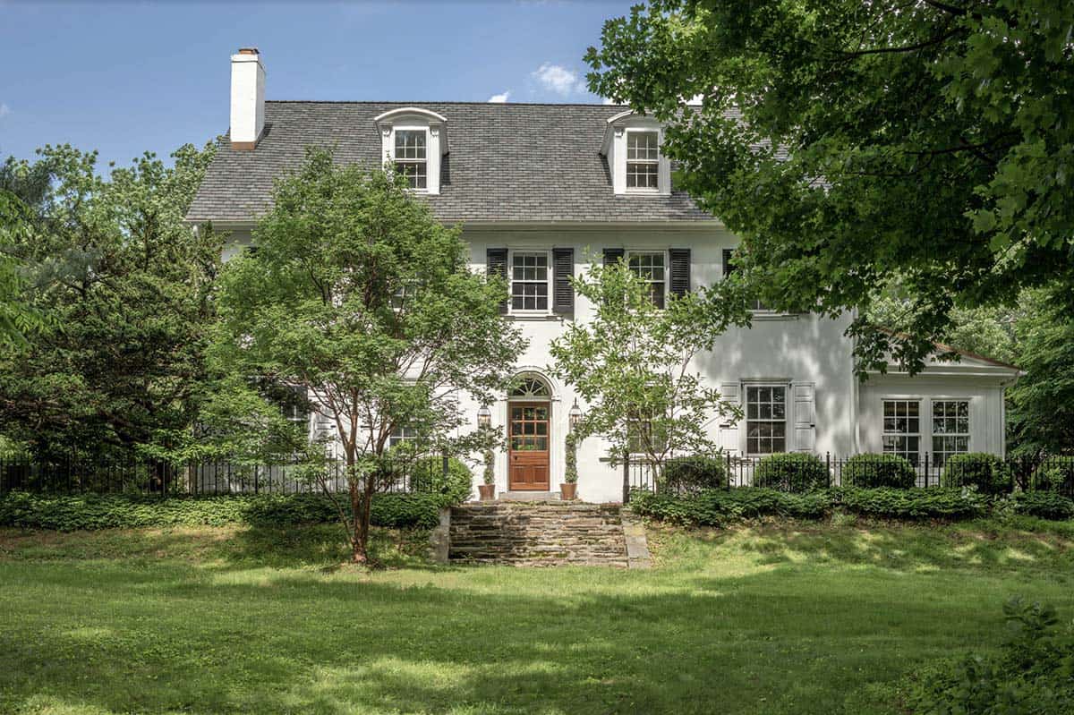 colonial-style farmhouse exterior