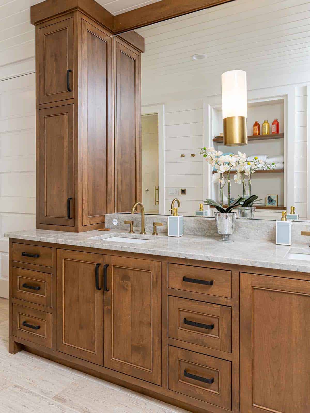 contemporary farmhouse style bathroom vanity