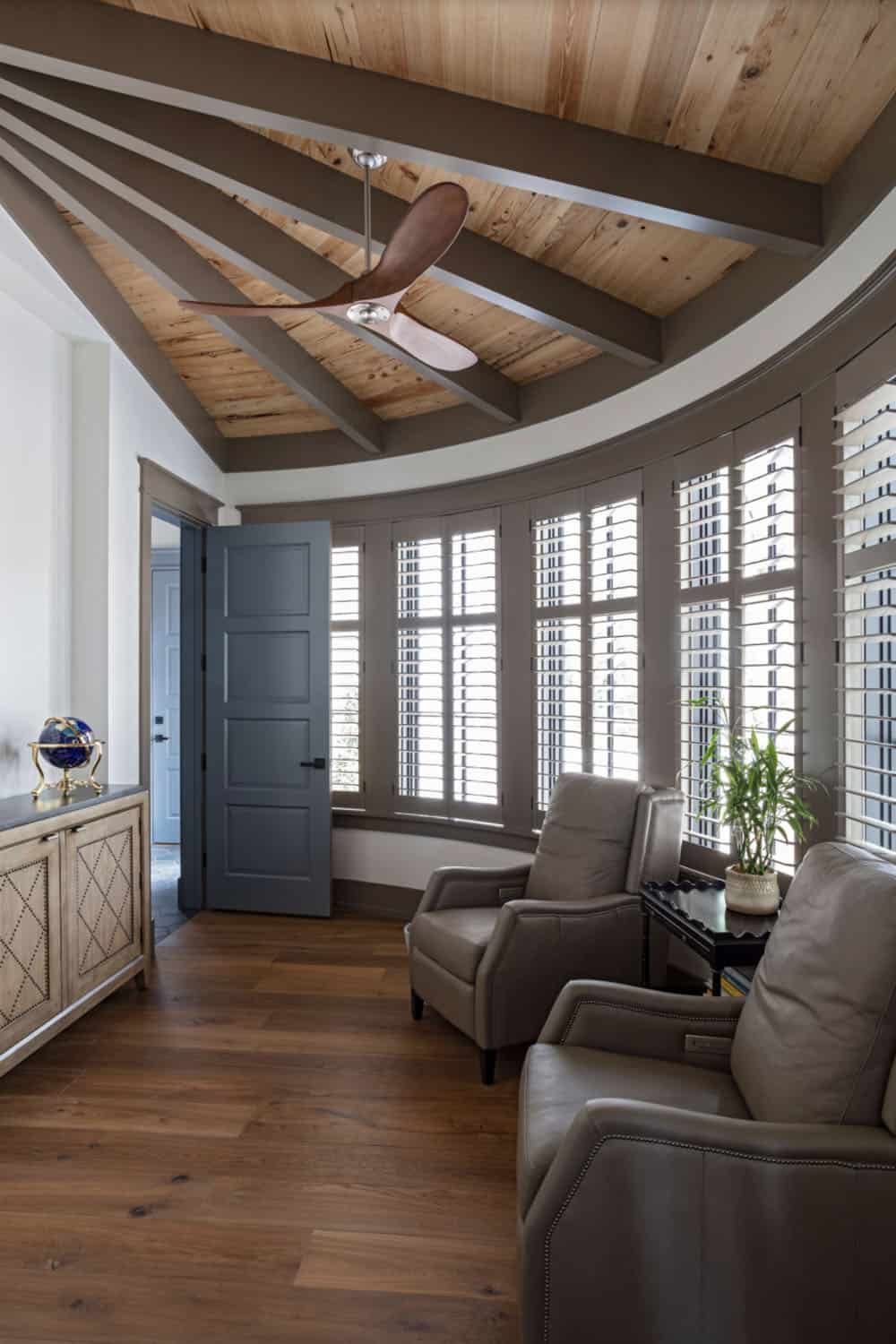 contemporary home office