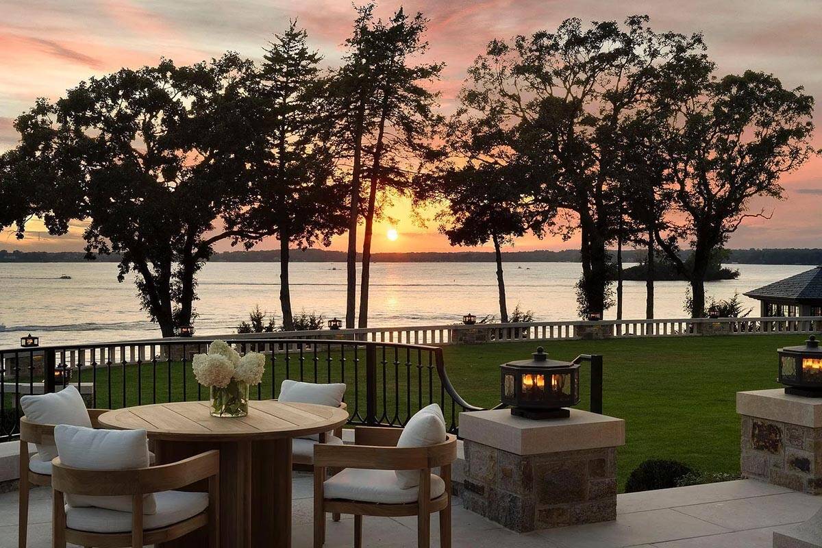 lake house patio with a view of the lake