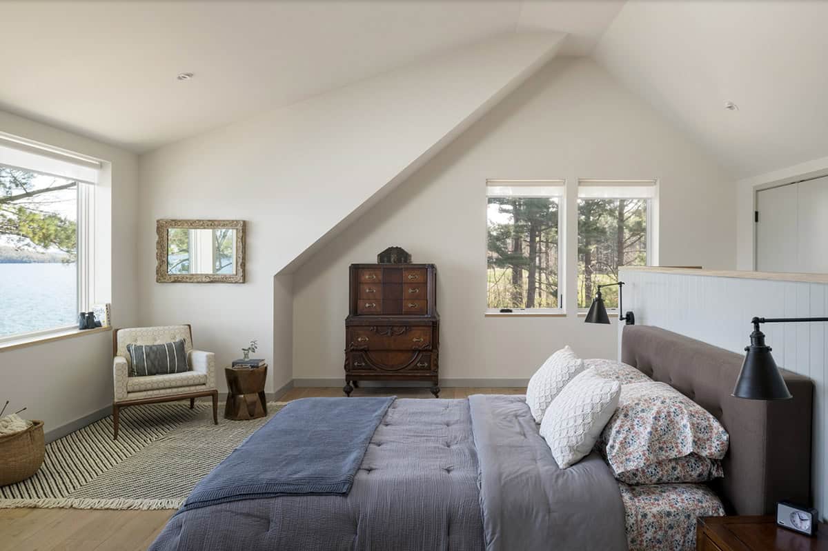 Contemporary Bedroom