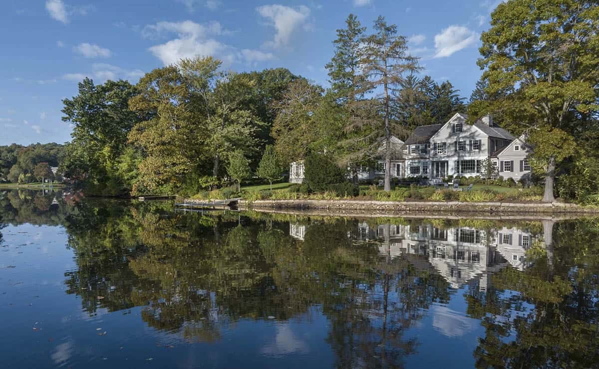 contemporary lake house exterior