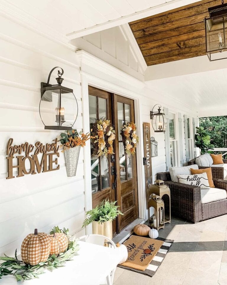 15 Creative Fall Outdoor Decor Ideas To Elevate Your Curb Appeal