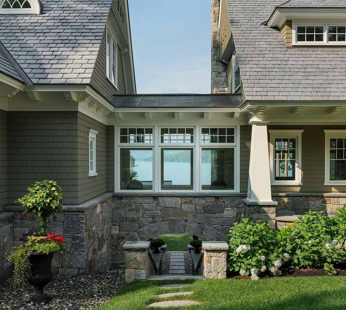 lake house exterior