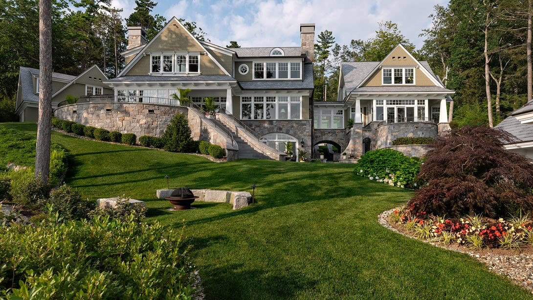 lake house exterior