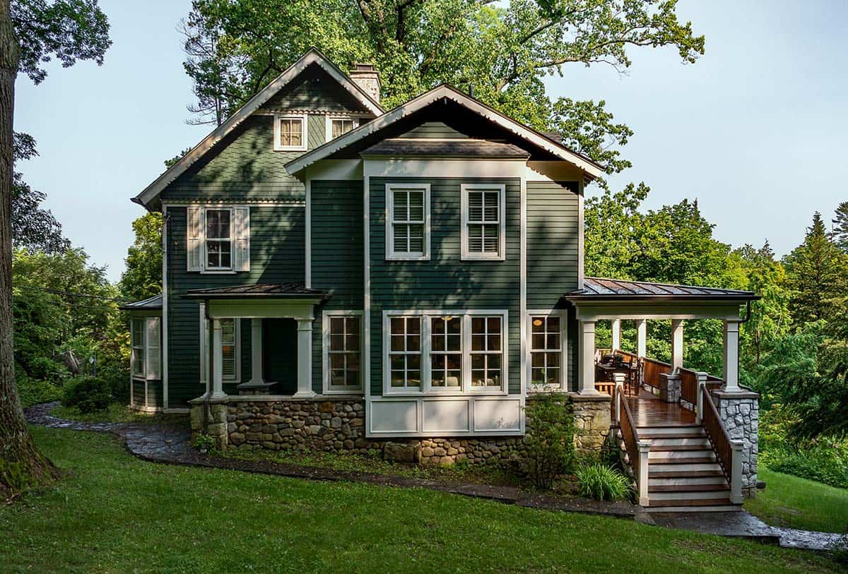 craftsman style house exterior