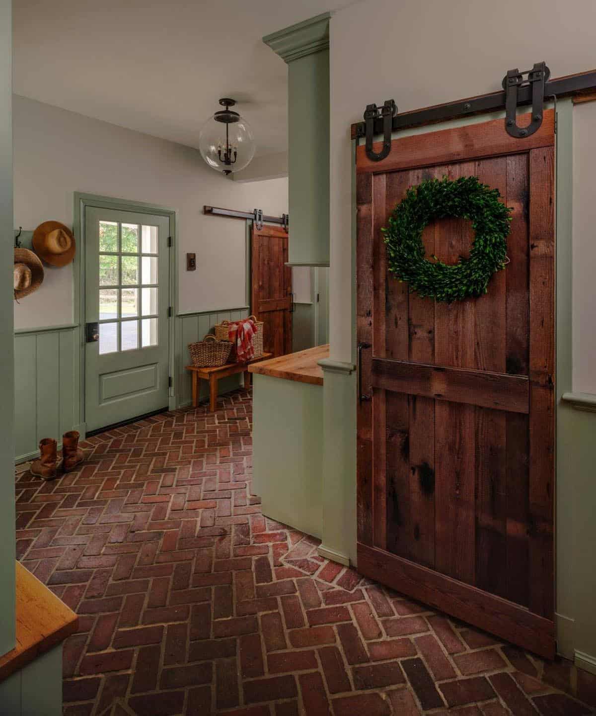farmhouse style mudroom