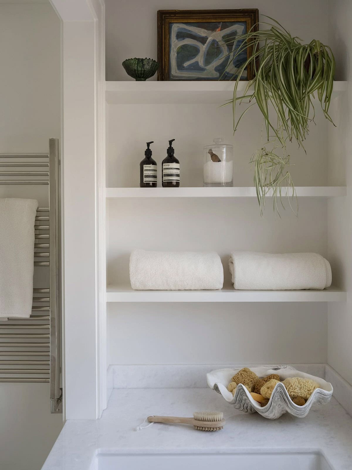 contemporary bathroom