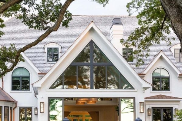 featured posts image for A lakeside dream house with breathtaking views of Lake Geneva, Wisconsin
