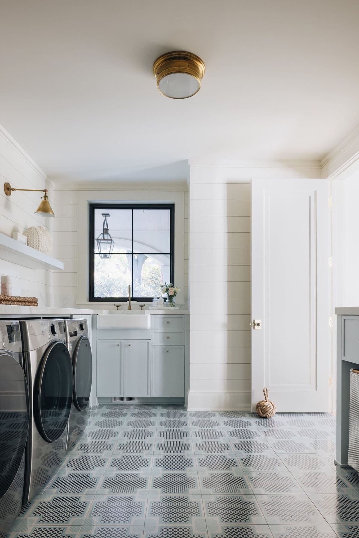 contemporary laundry room