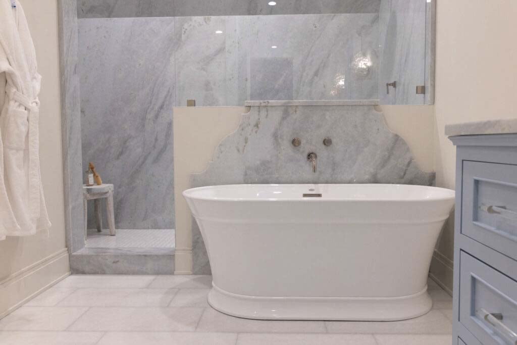 contemporary bathroom