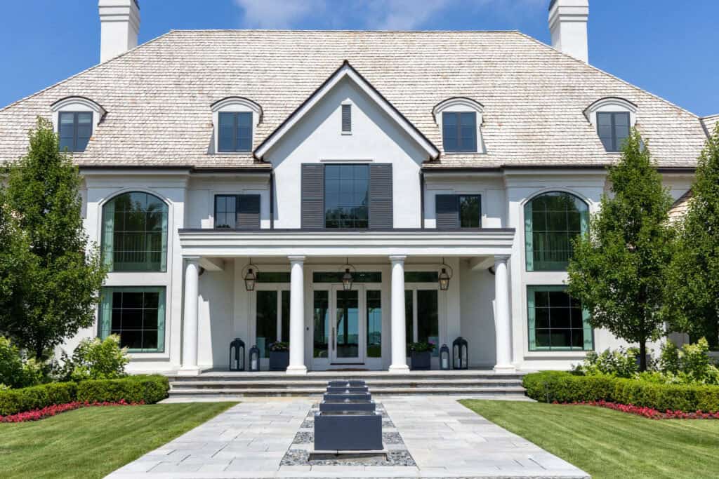 lake house exterior 