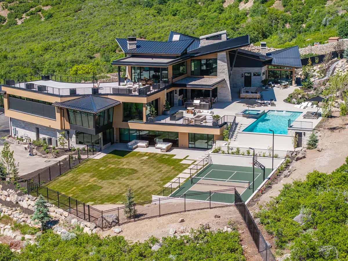 luxury modern home exterior with a pool