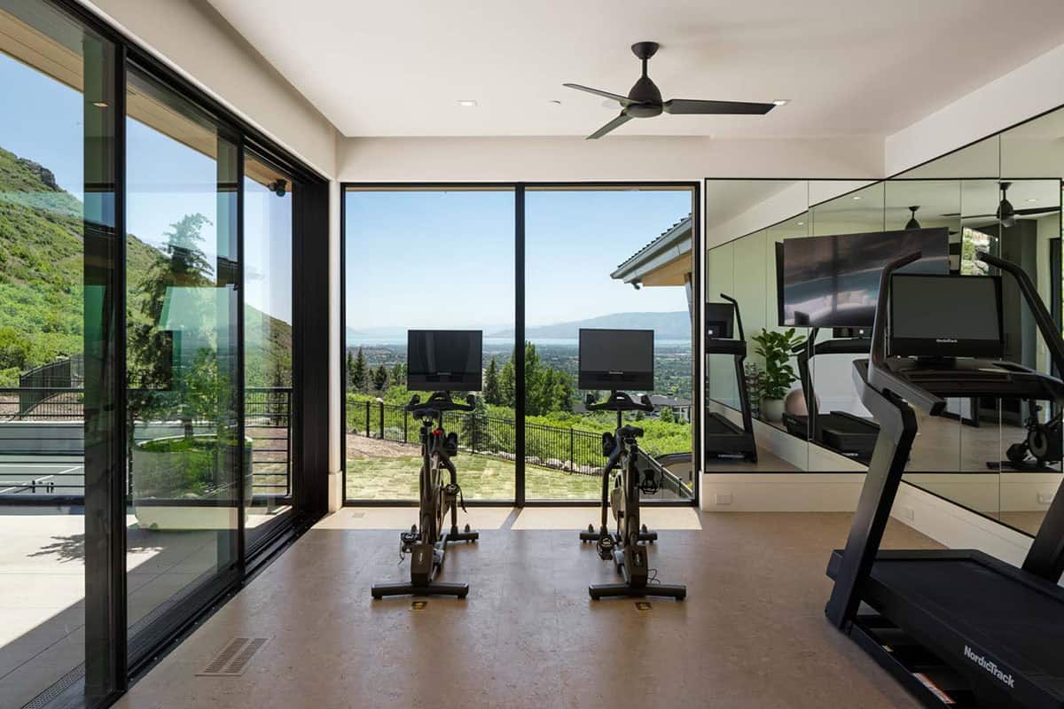 modern home gym