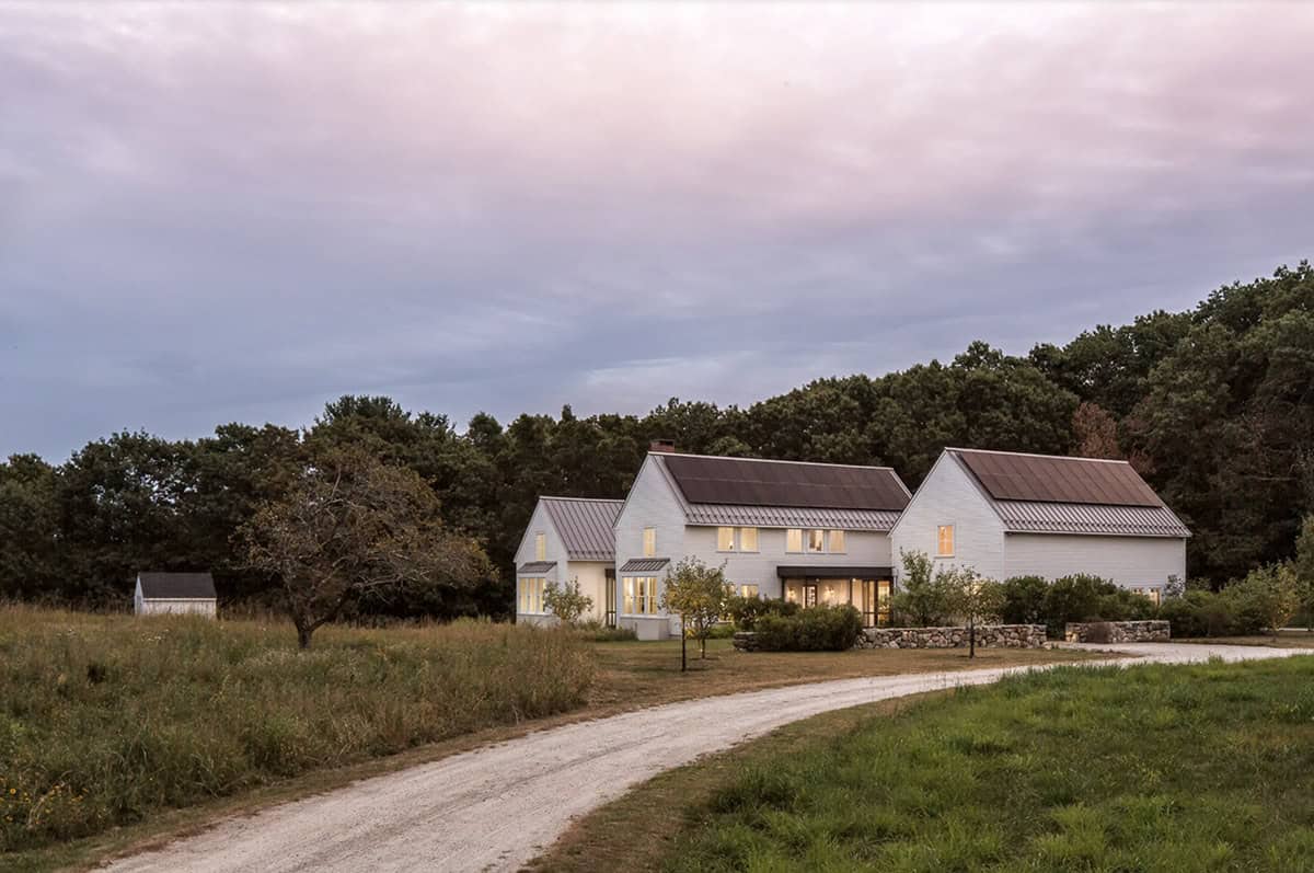 modern farmhouse exterior