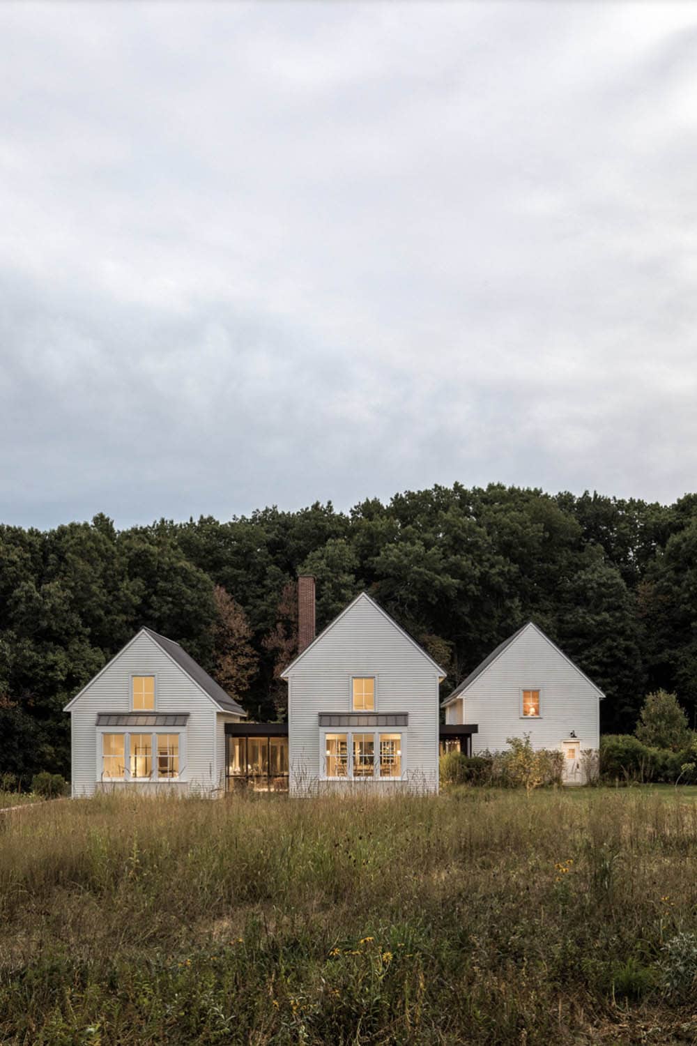 modern farmhouse exterior