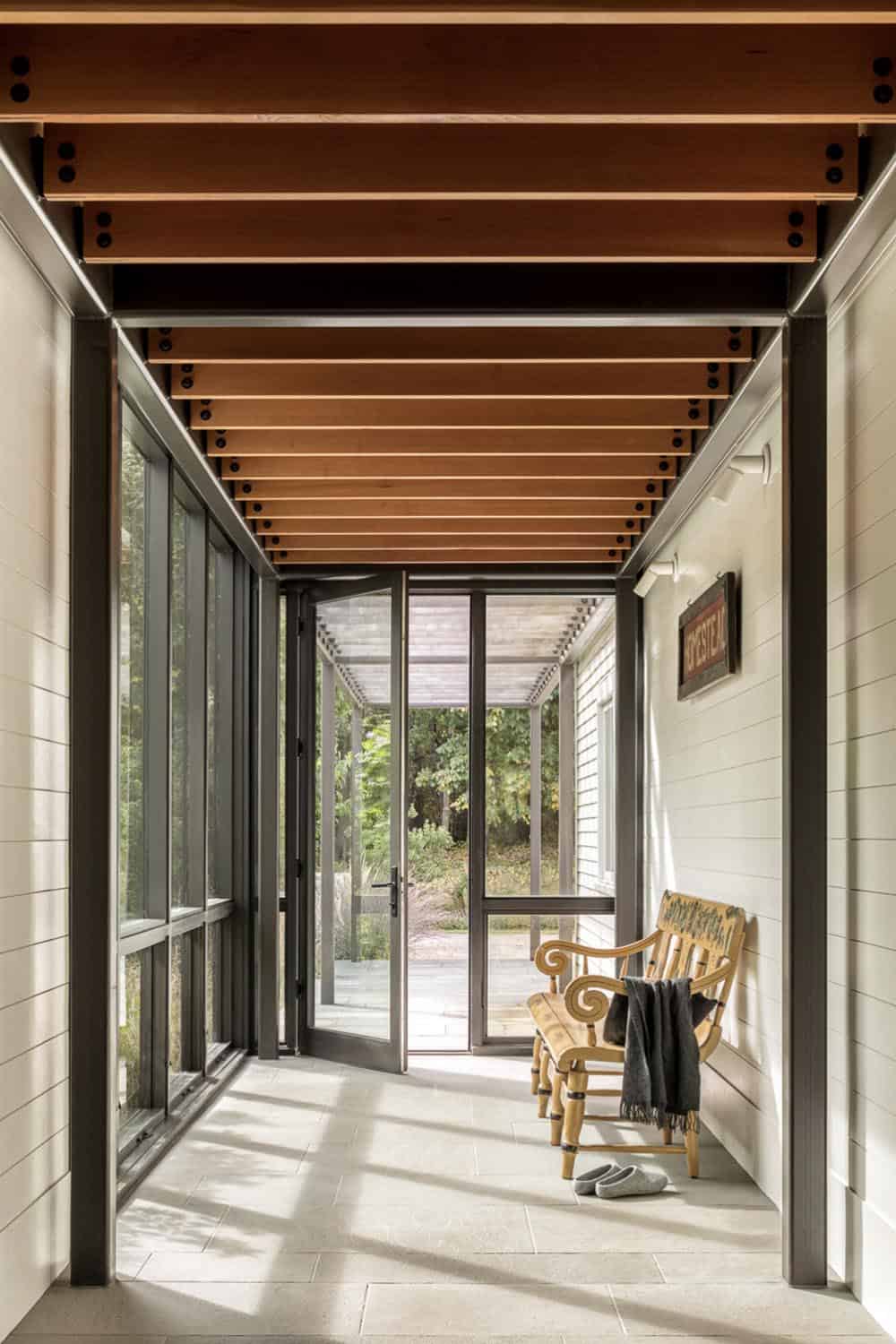 modern farmhouse entry