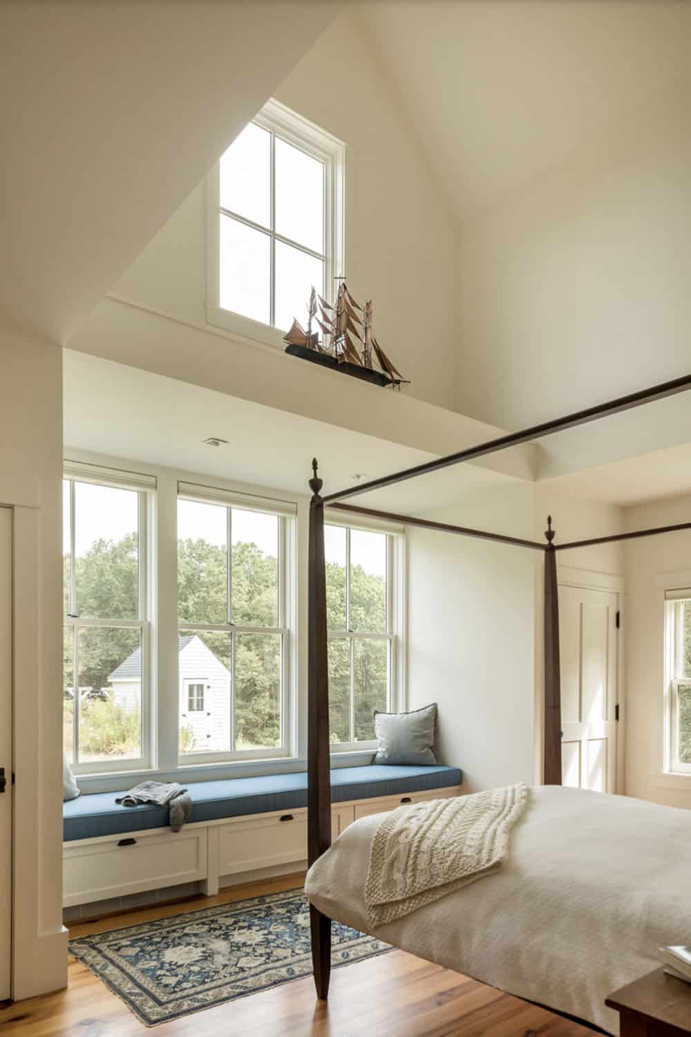 modern farmhouse bedroom