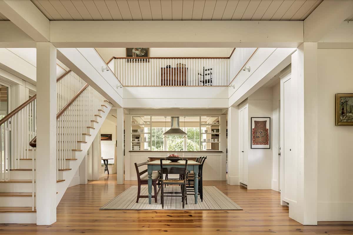 modern farmhouse dining room