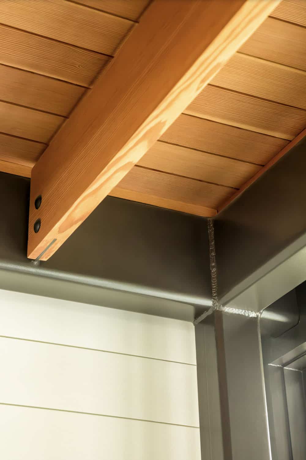modern farmhouse ceiling detail