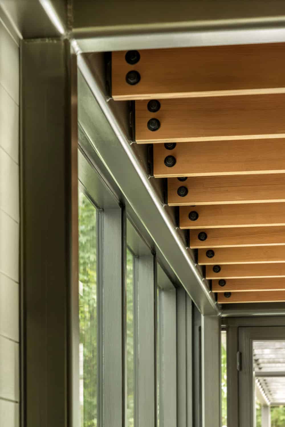 modern farmhouse ceiling detail