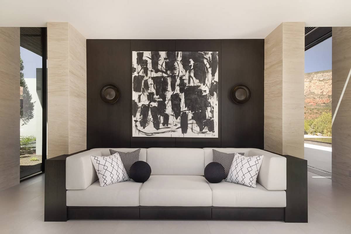  modern famiily room