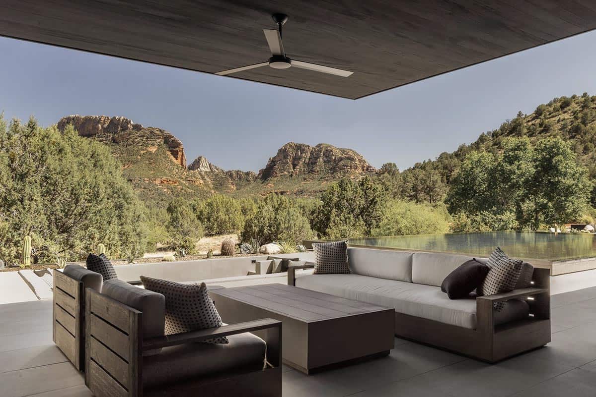  modern covered patio with outdoor furniture