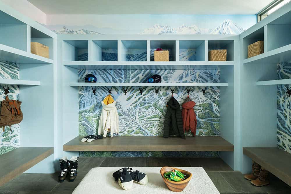 modern mudroom