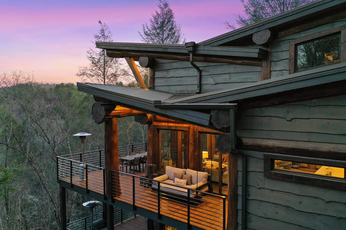 modern rustic log frame cabin exterior