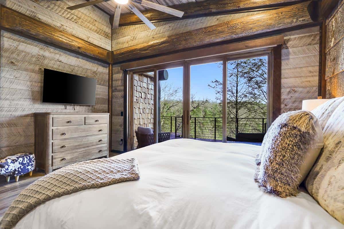modern rustic bedroom