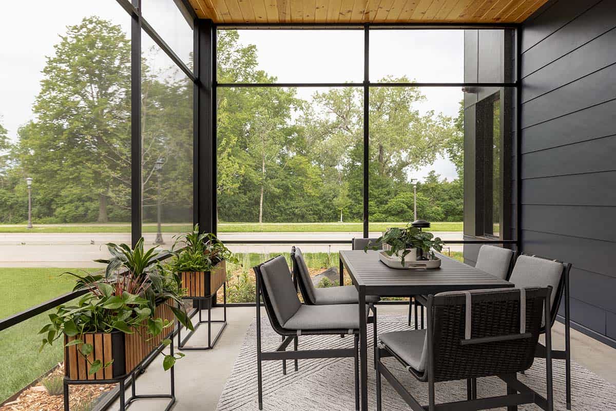 modern screened porch