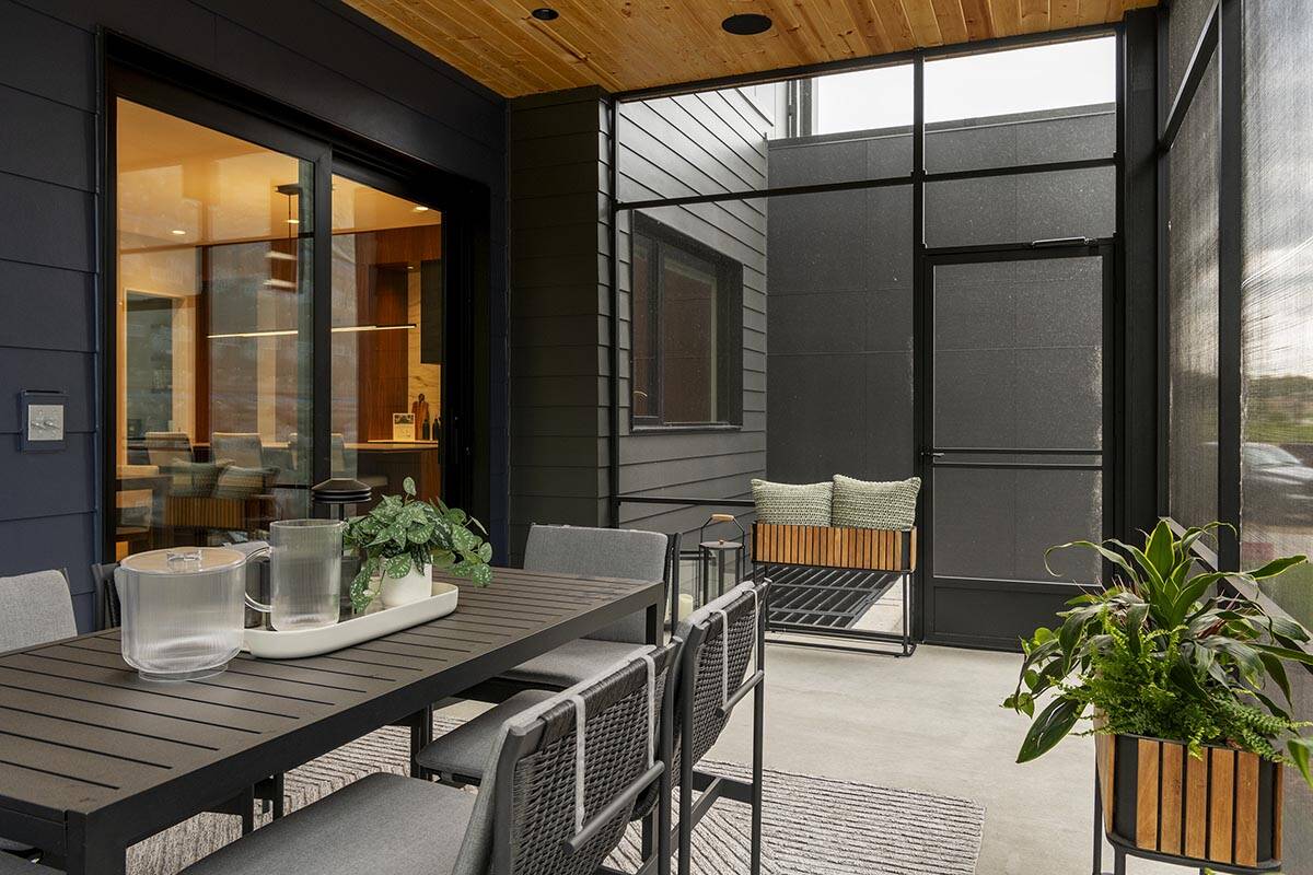 modern screened porch