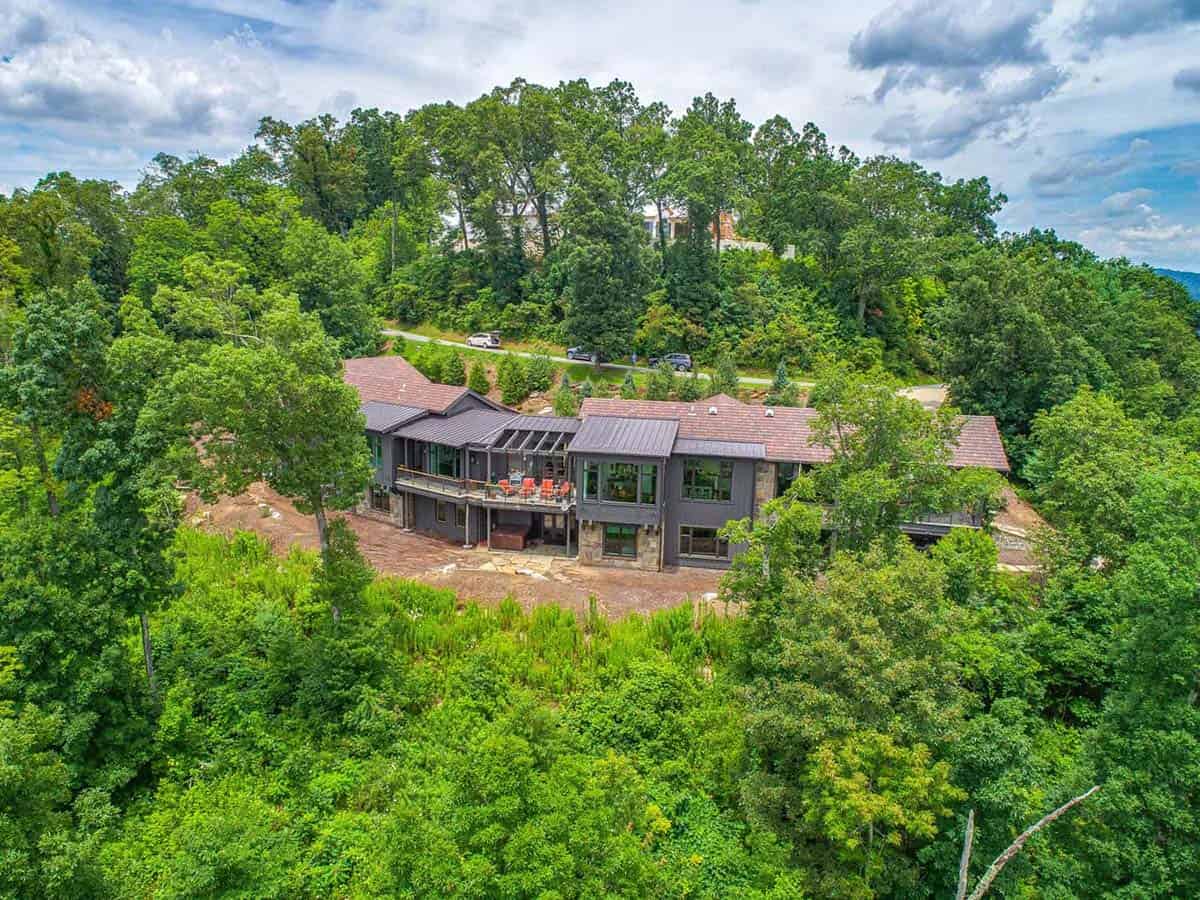 mountain ranch style home exteiror aerial view