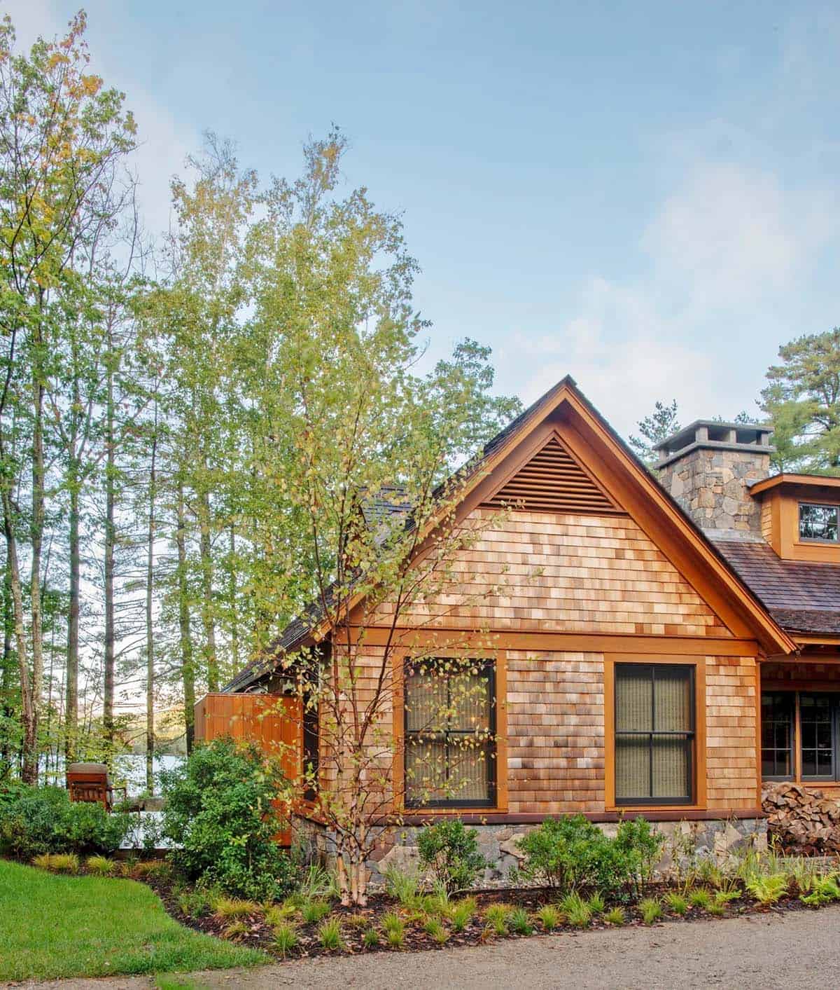 rustic modern house exterior