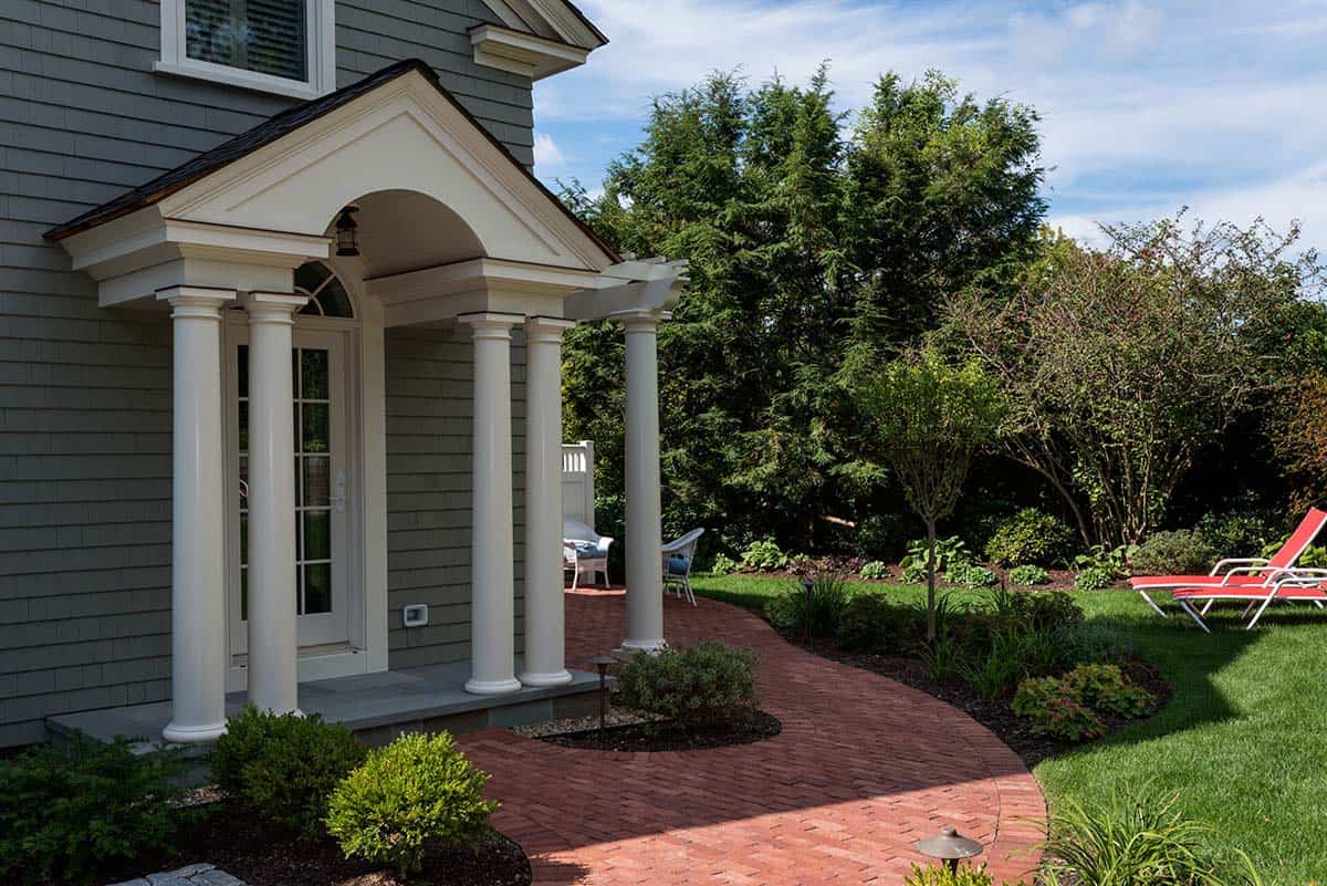 seaside cottage retreat exterior entry