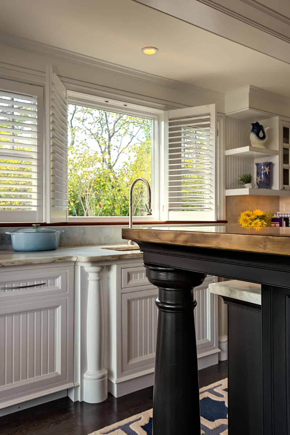 Beach Style Kitchen