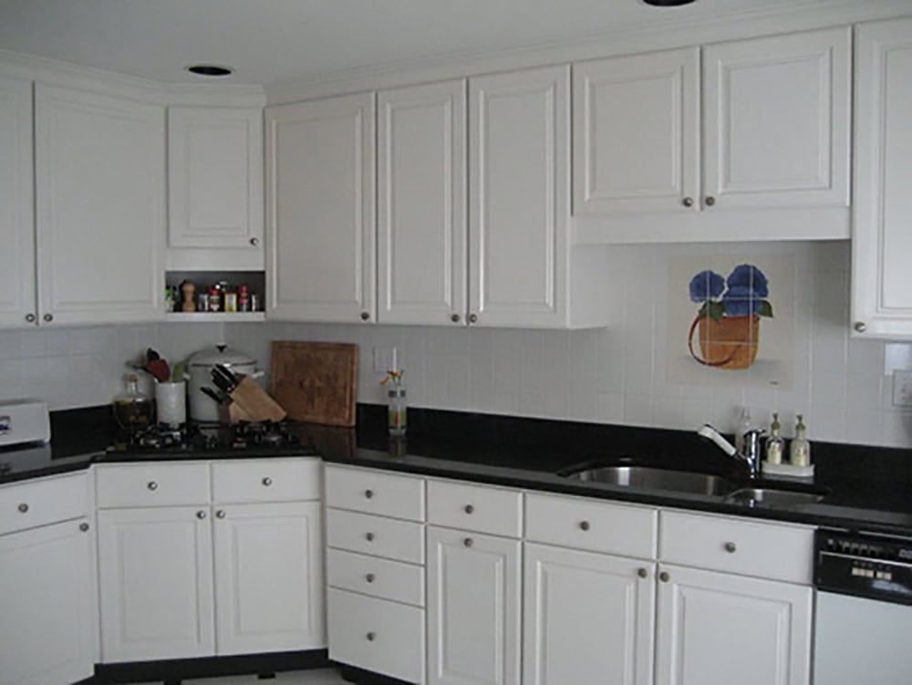 seaside cottage retreat kitchen before the renovation