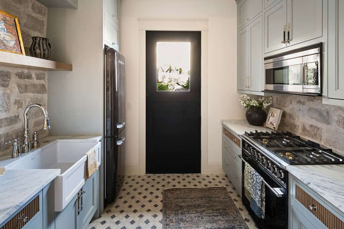 contemporary mudroom