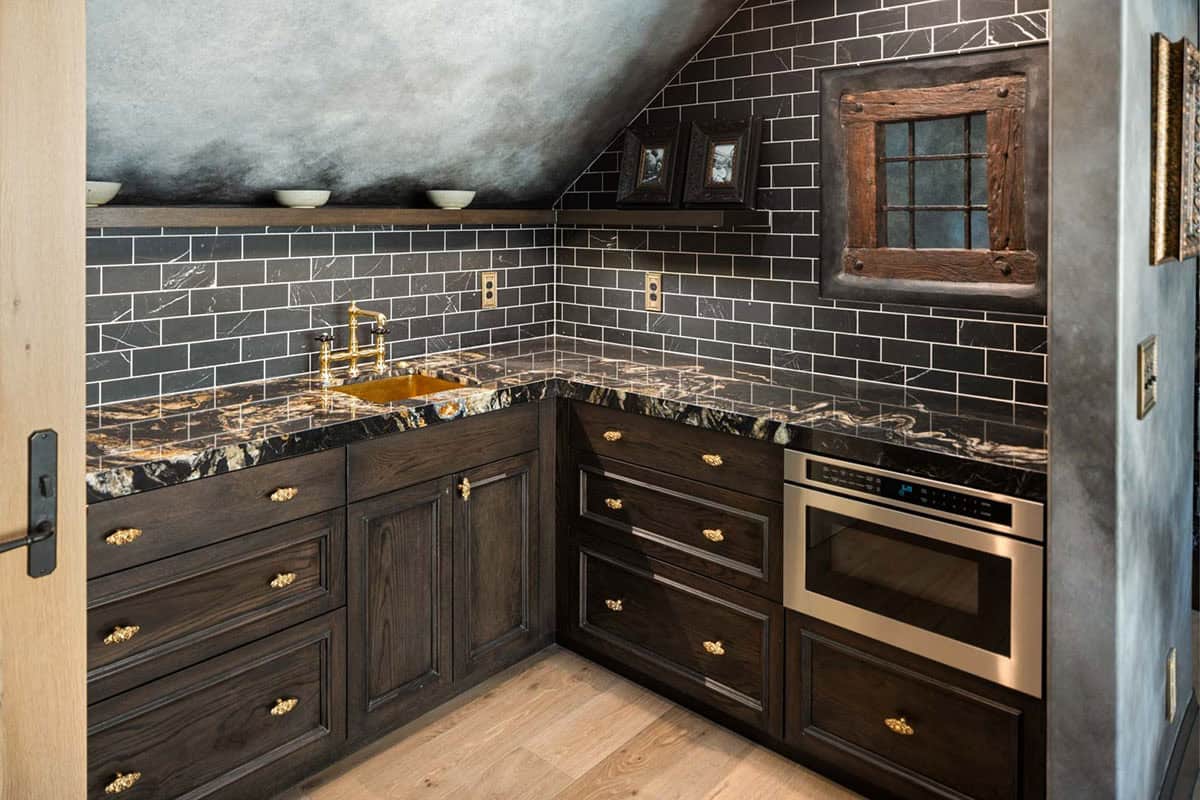 contemporary kitchenette