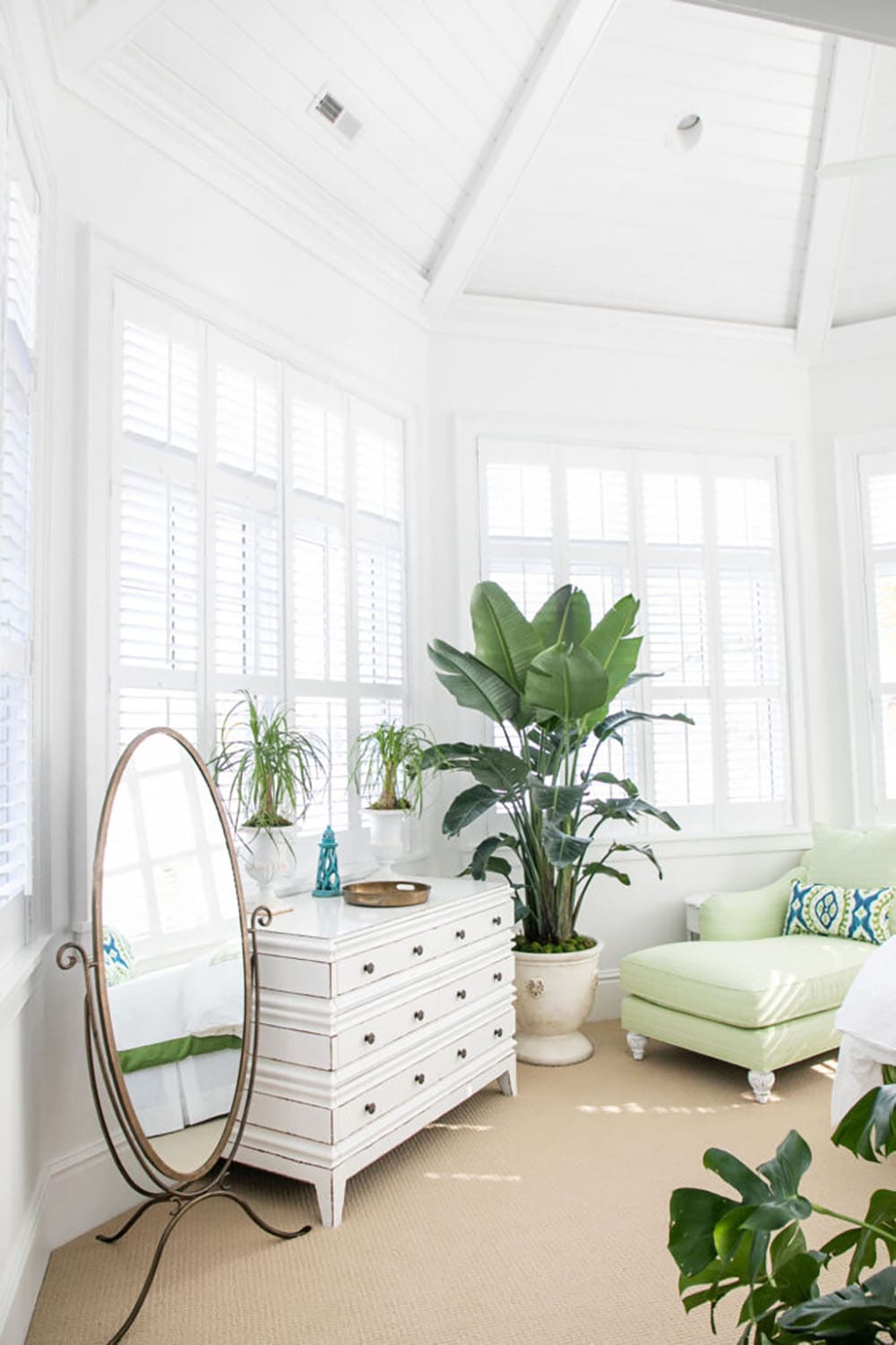 traditional style guest bedroom