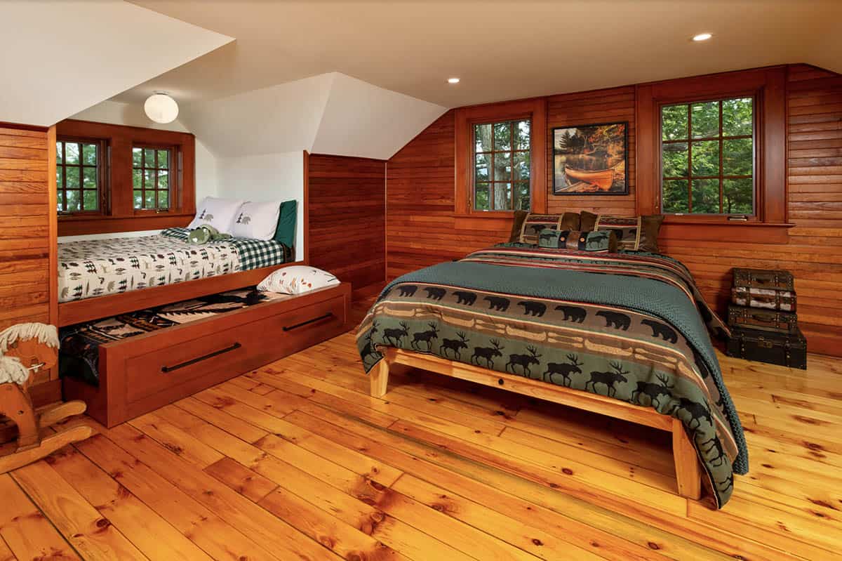 traditional kids bedroom