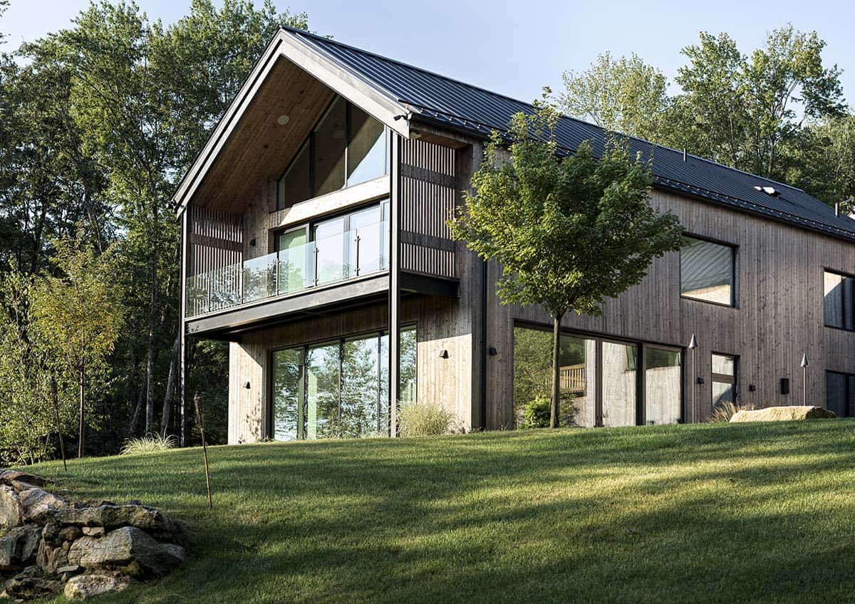 contemporary home exterior