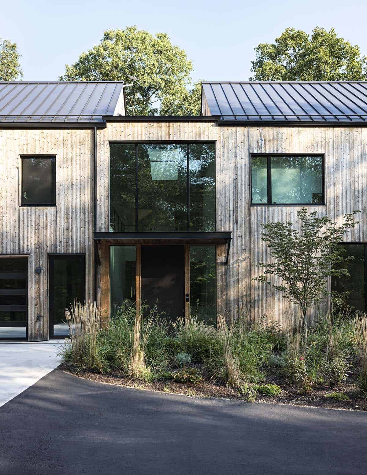 contemporary home exterior